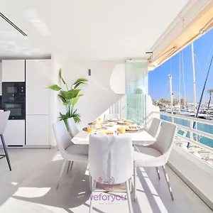 https://weforyou-isla-de-poniente-2-bedrooms-and-parking.hotelsinnerja.org