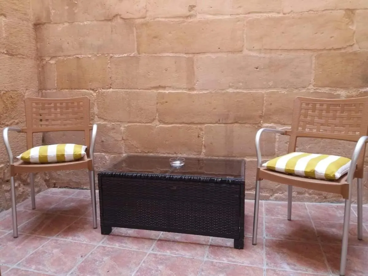 Entire Senglea Seaview Town House Villa Casa vacanze